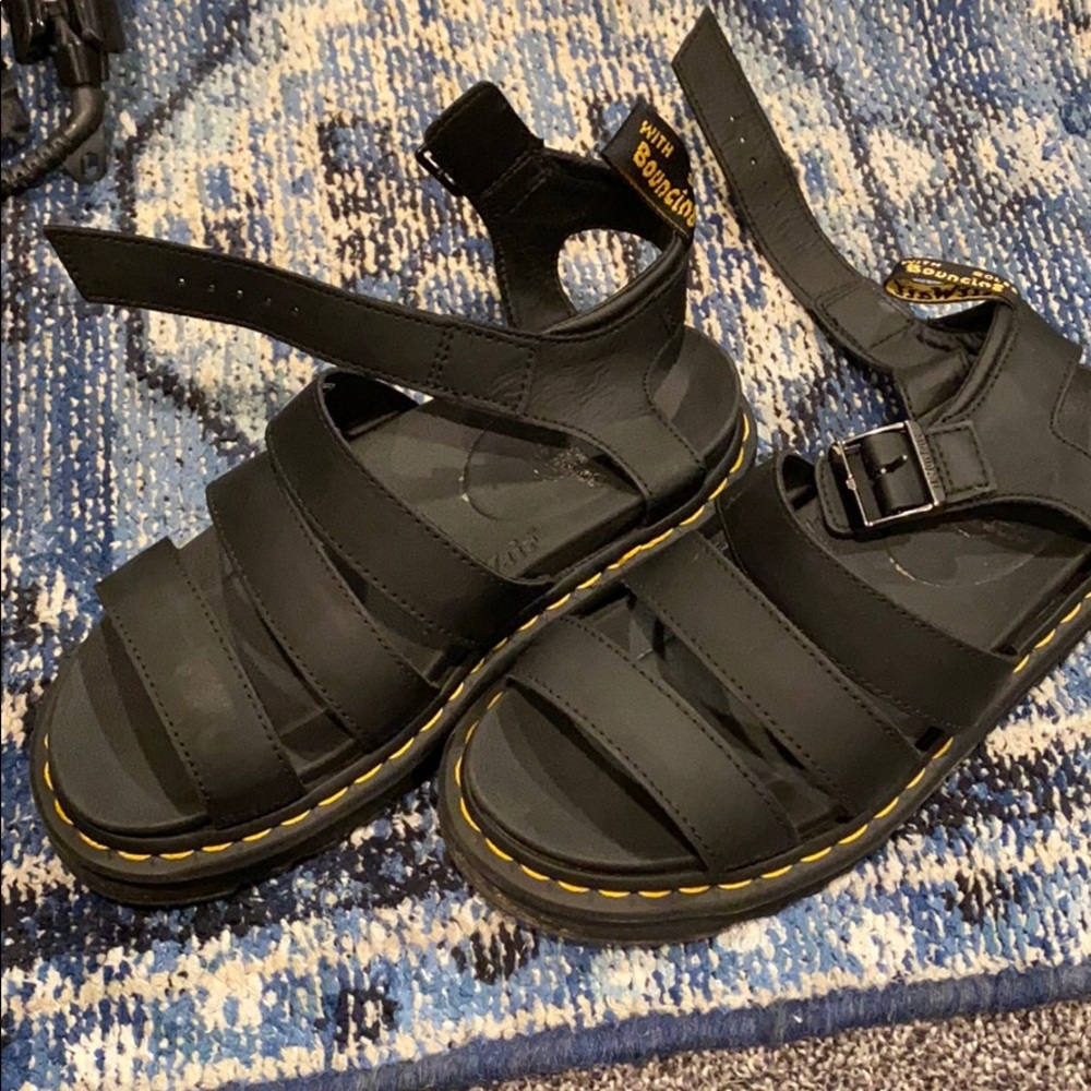 Dr marten sandals